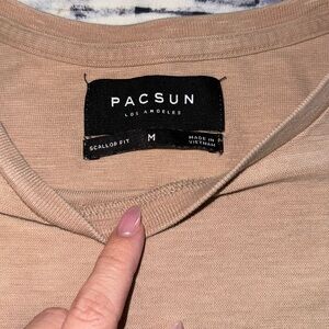 Men’s Pacsun t-shirt